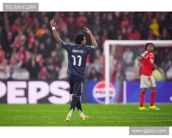 切尔西队长因示爱皇马遭禁赛两场 切尔西队长因示爱皇马遭禁赛两场